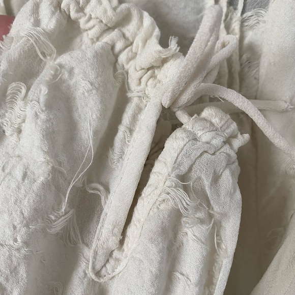 Wilfred Aritzia | Lourdes Blouse | White | size medium - Picture 9 of 13